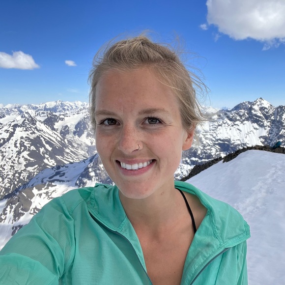 Meet your Posher, Ren - Picture 3 of 3